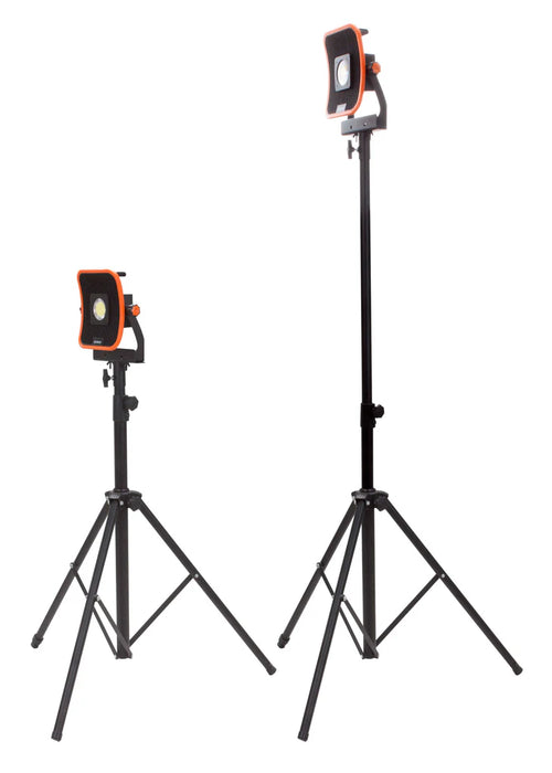 Groz Dual Power Work Light and Tripod Stand, up to 2800 Lumens, 5.5 feet high 55077