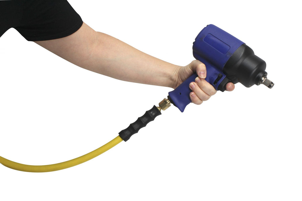 BluBird OilShield Rubber Air Hose Assembly 3/8" X 05'- 3/8" Male-NPT, 300 PSI, Nitrile Class A OSSR3805